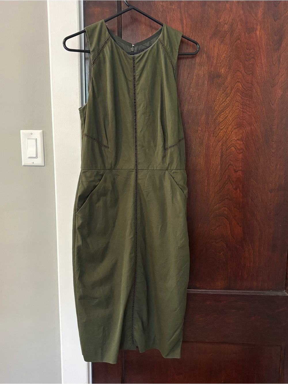 J. Crew Dress 6T Tall Olive Green Cotton Sleeveless Sheath Pockets Detail Lined